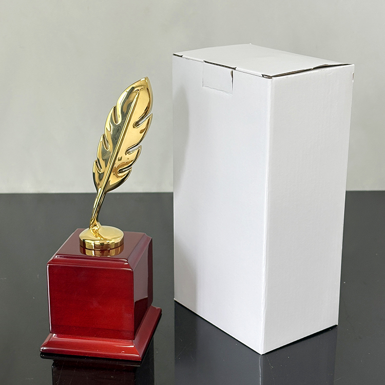 Gold Metal Feather Trophy with Piano finishing Red Wooden Base MH-LJ0959