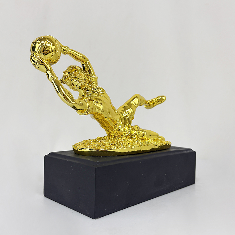 Resin Crafts Gold Gloves Football Goalkeeper Trophy Resin Customization Trophy MH-LJ0944