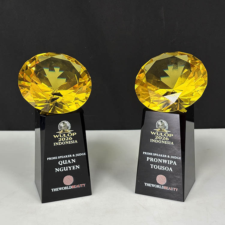 Clear Yellow Glass Diamond Crystal Award Trophy with Black Base MH-LJ0927