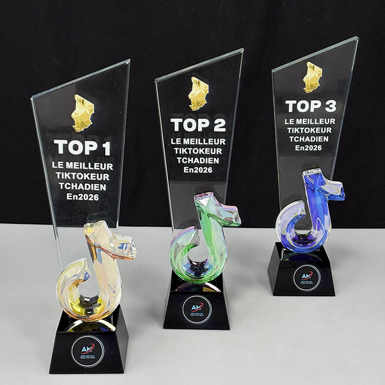 New Design Rainbow Tik Tok Music Note Crystal Glass Awards Plaque Trophy MH-LJ0926