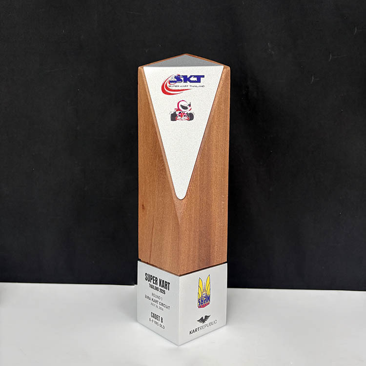 Personalized Wood Plaque Crystal Trophy with Silver Plate Base MH-LJ0883