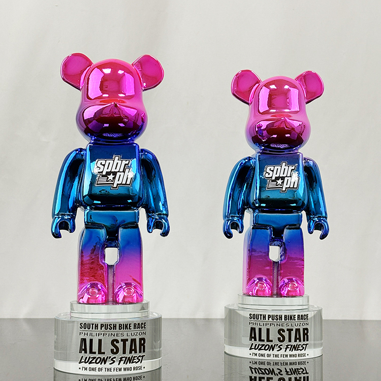 Rainbow Resin Bear Shape Crystal Trophy Awards with Clear Base MH-FJ0030