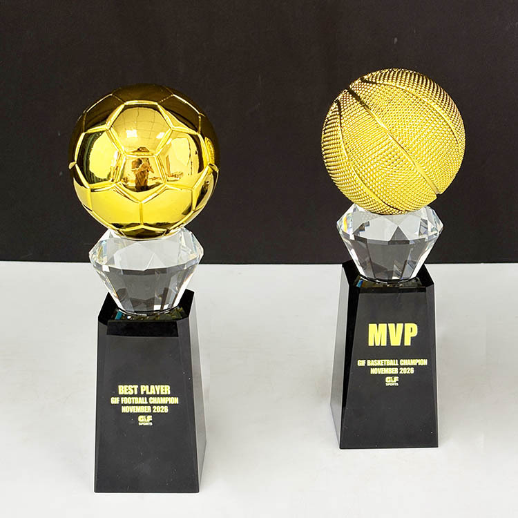 Gold Resin Basketball Football Sports Crystal Trophies and Award MH-LJ0910