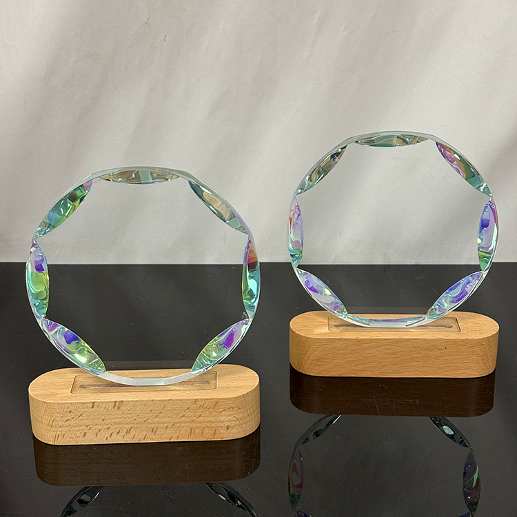New Design Rainbow Round Crystal Circle Glass Awards Plaque Trophy with Wooden Light Base MH-LJ0840