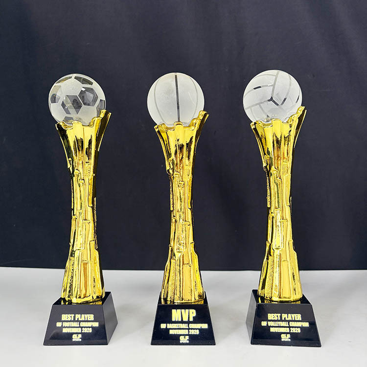 Gold Resin Football Volleyball Basketball Sports Ball Event Crystal Trophy Award MH-LJ0911