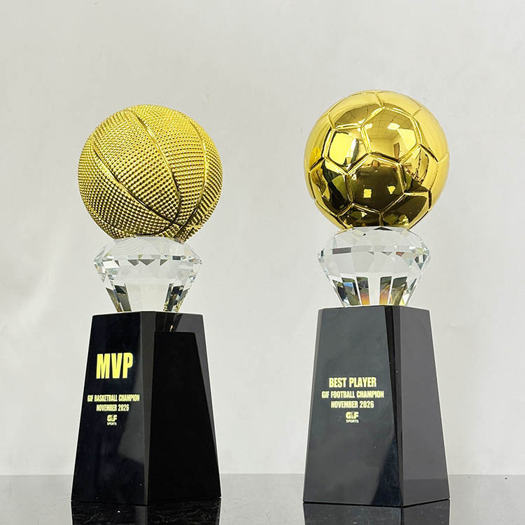 Gold Resin Basketball Football Sports Crystal Trophies and Award MH-LJ0910