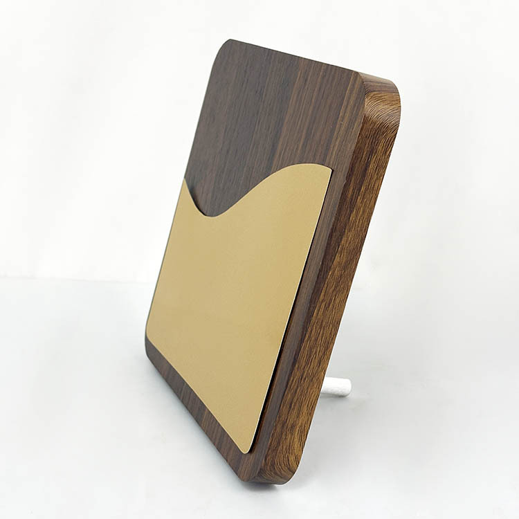 20x20cm Square Wooden Certificate Award with Gold Plate MH-LJ0891