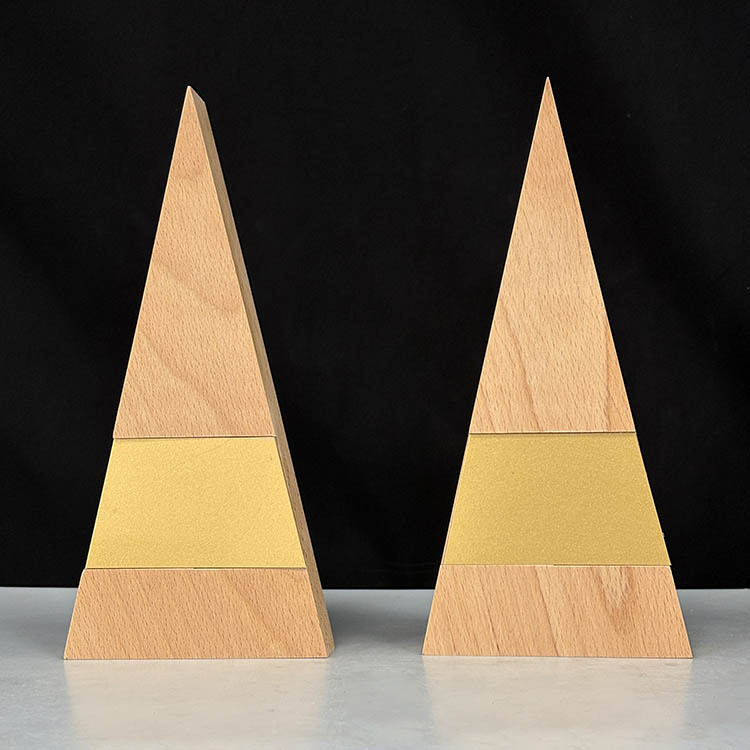 Gold Metal Plated Personalized Triangle Shape Wood Trophy MH-LJ0908