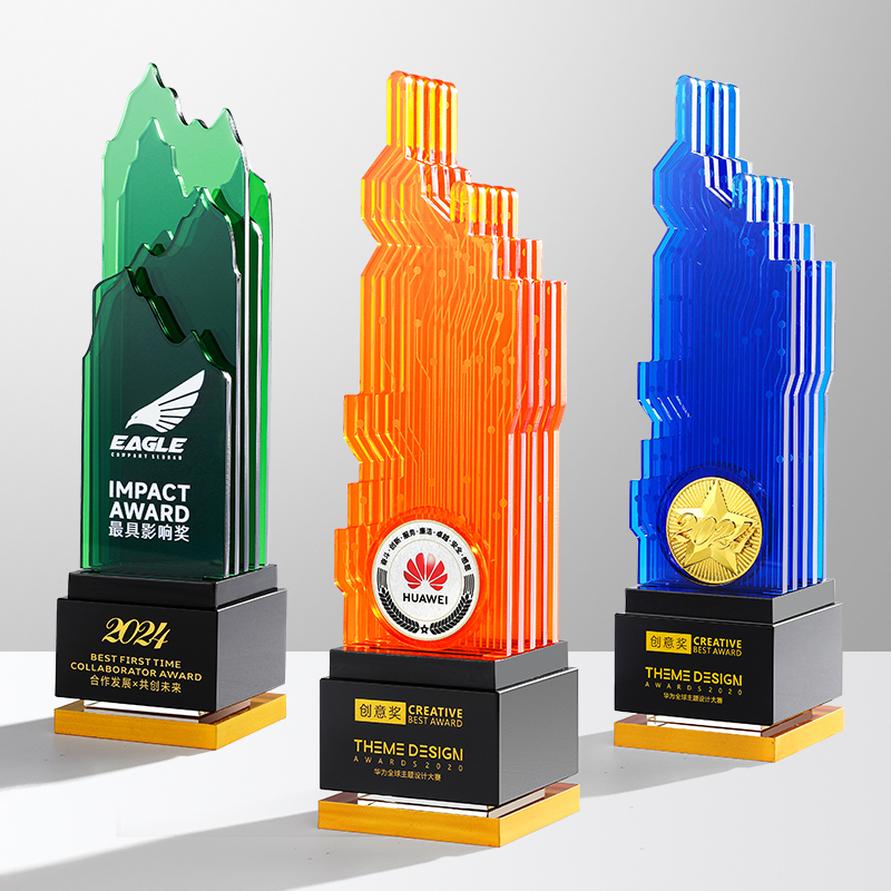 New Acrylic Crystal Trophy Customized Creative Engraved Technological Annual Meeting Excellent Employee Trophies