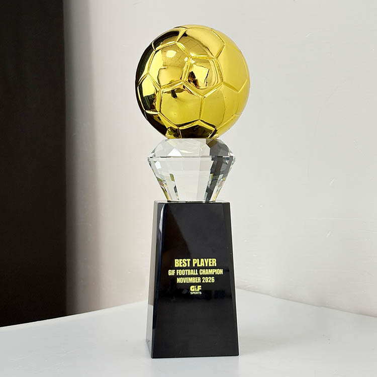 Gold Resin Basketball Football Sports Crystal Trophies and Award MH-LJ0910