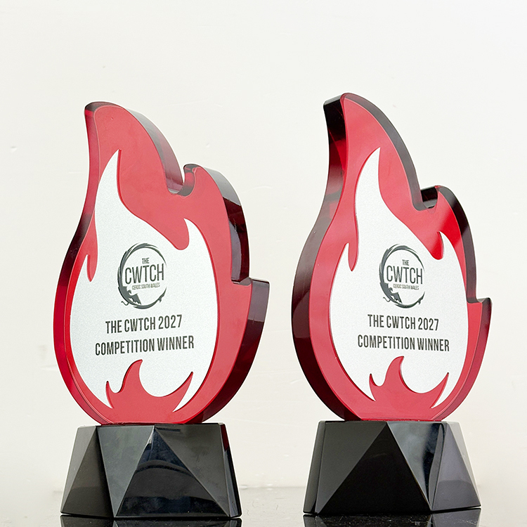 Personalized Flame Shape Red Crystal Trophy with Silver Plate MH-LJ0875