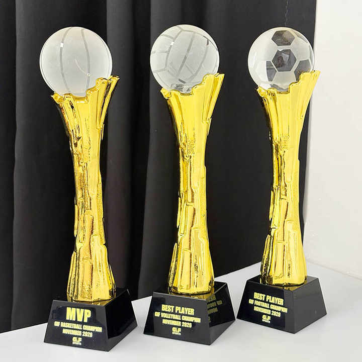 Gold Resin Football Volleyball Basketball Sports Ball Event Crystal Trophy Award MH-LJ0911