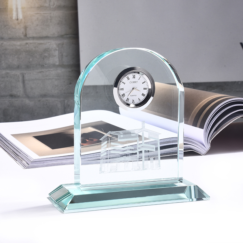 Factory Hot Selling Wedding Favor Souvenir Return Gifts Crystal Clock