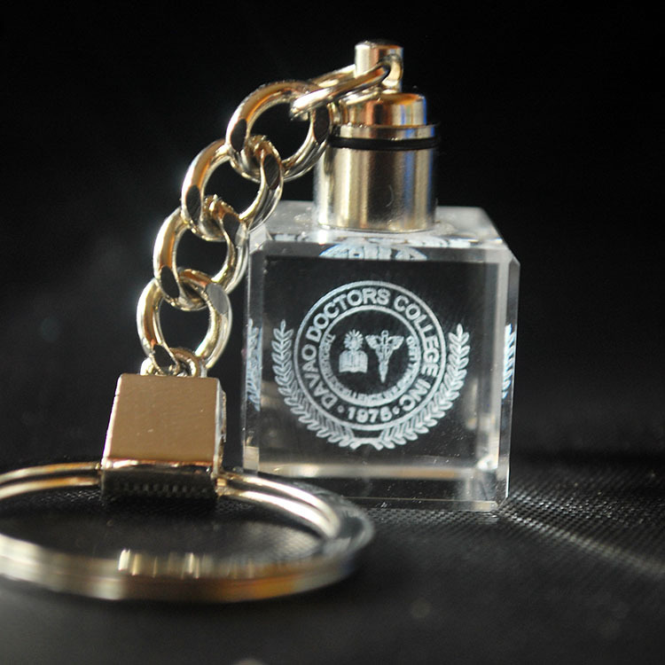 20x20x20mm Led Light Personalized ENGRAVED Crystal square Cube Keychain MH-YS0509