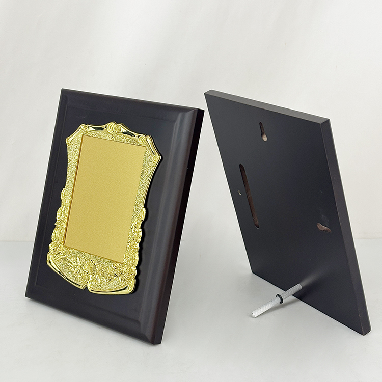 Blank Walnut Wood Plaque Wooden Business Trophy Award with Gold Plate Certificate MH-LJ0804