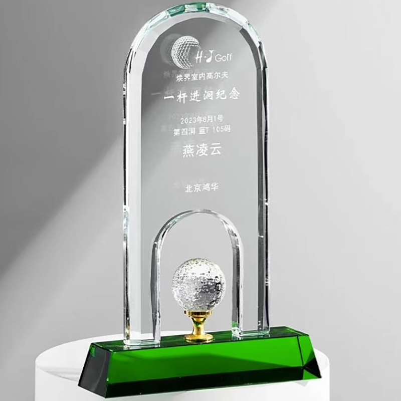 Wholesale Customization Fine Workmanship Clear Souvenir Engraved Golf Crystal Trophy for Golf Competition