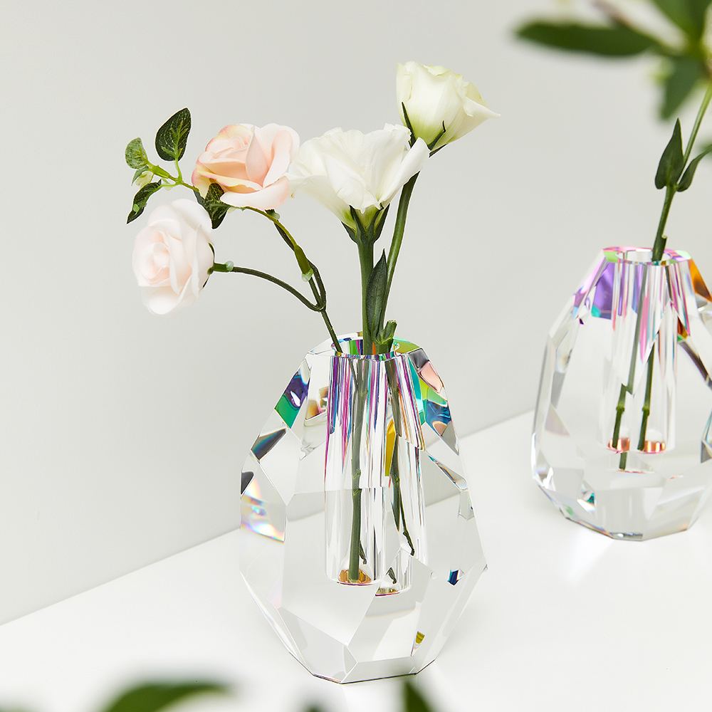 Wholesale Interior Decoration Transparent Solid K9 Crystal Vase High Quality Crystal Flower Vase for Dinner Table