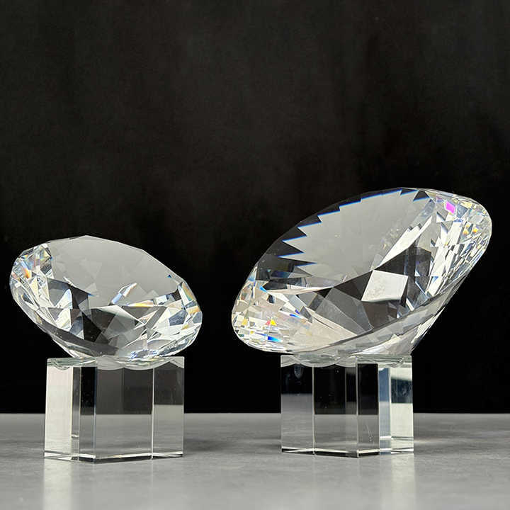 Clear Glass Crystal Gem Diamond Paperweight with Base MH-9524