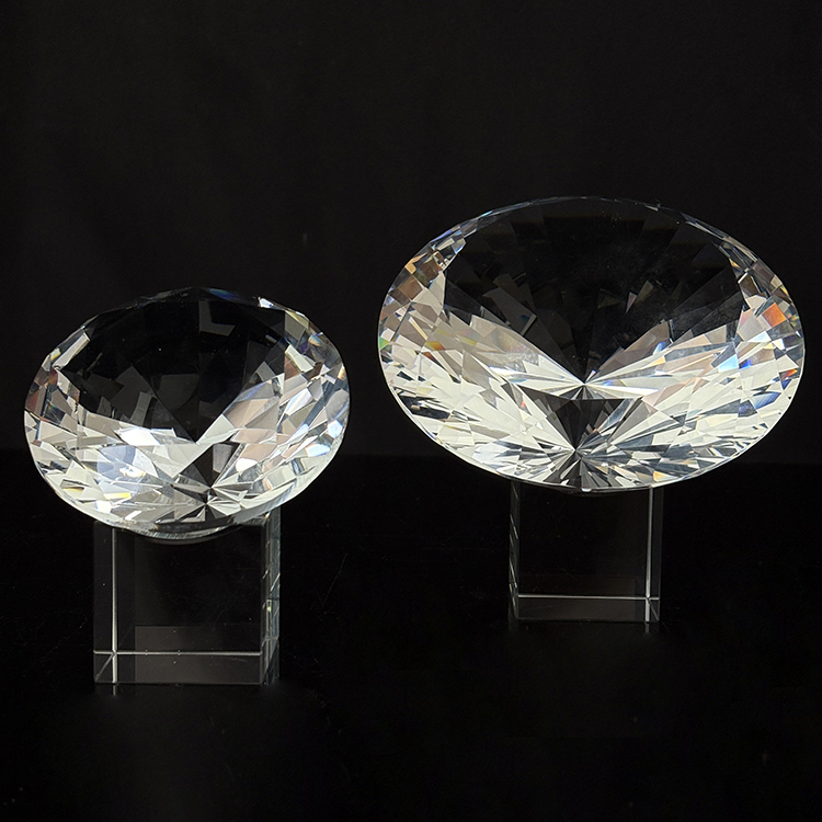Clear Glass Crystal Gem Diamond Paperweight with Base MH-9524