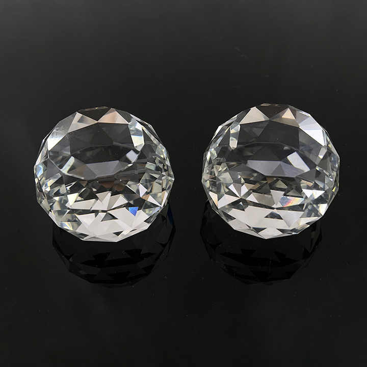 Clear Round Diamond Cut Paperweight MH-F0622