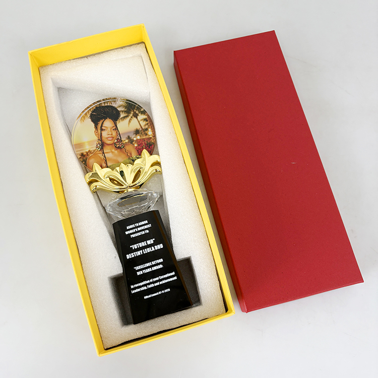 New Design Gold Silver Bronze Metal Flower Crystal Trophy Awards MH-LJ0788