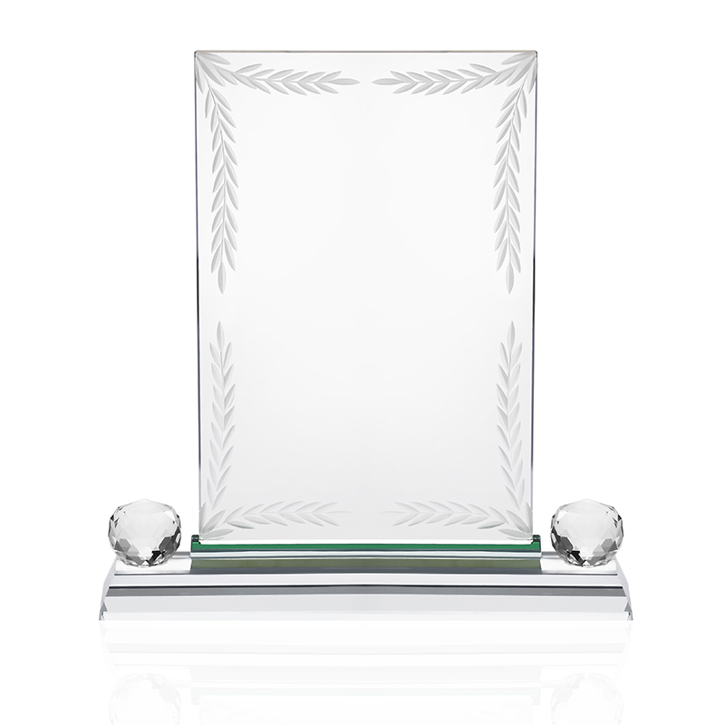 Customized Products Souvenir Gift Fine Workmanship Competition Awards Clear Engraved Logo Crystal Trophy