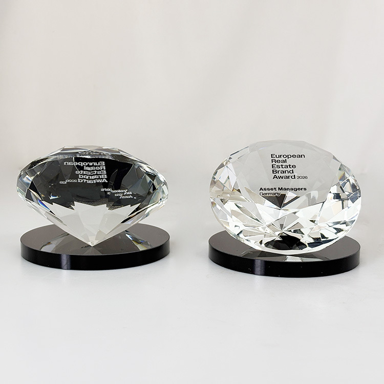Clear Glass Crystal Gem Diamond Paperweight with Black Round Base MH-9522