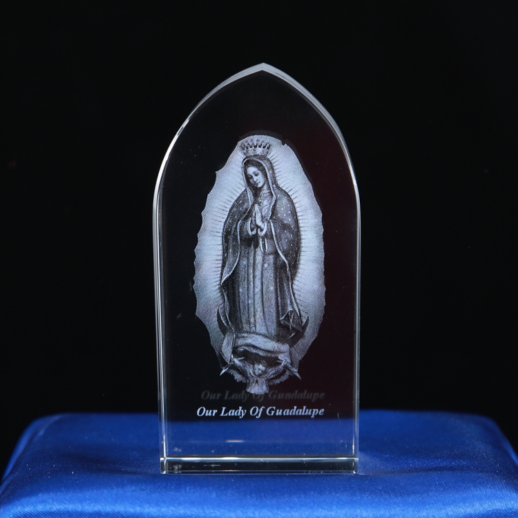 Wholesale Cheaper Products Statues Decoration Supplier Custom Glass Crystal Catholic Religious Items