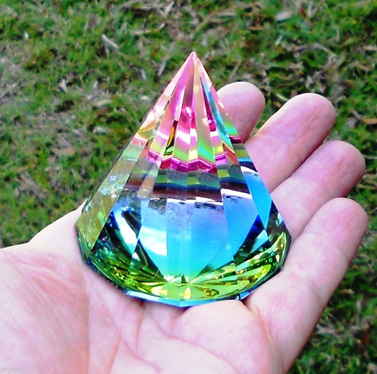 Crystal Rainbow Faceted Cone with Dome Pyramid Paperweight MH-F0577