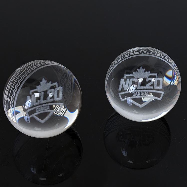 Personalized Crystal Glass Cricket Ball Paperweight Crystal MH-Q0294