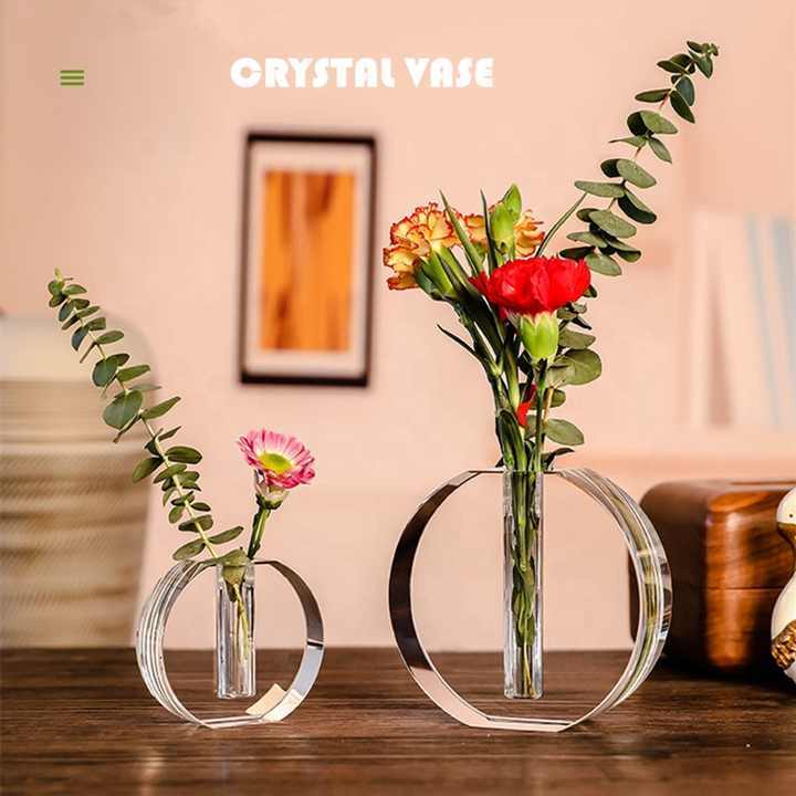 Wholesale Simple Transparent Home Tabletop Decoration Mini Clear Crystal Glass Single Flower Vase