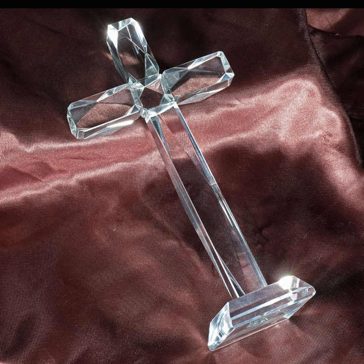 Clear Glass Standing Crystal Cross MH-15547