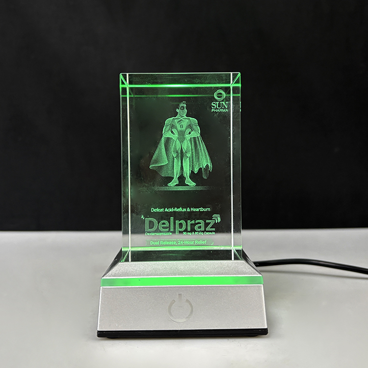 Laser Crystal Block Cube Paperweight with Sensitive Touch Switch Led Light Base MH-F0692