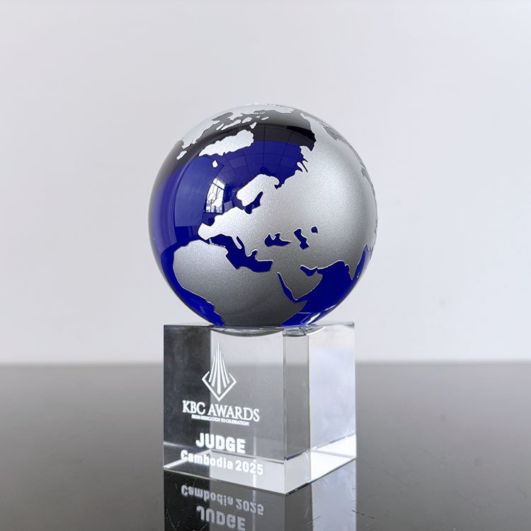 Blue Glass Crystal Glass Globe Paperweight MH-8138