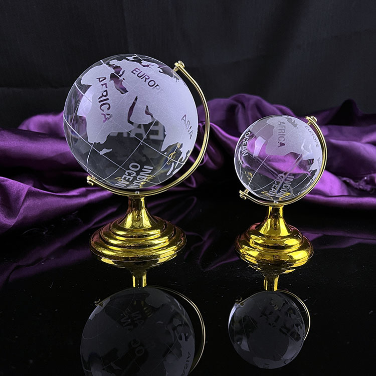Crystal Globe with Continent Wording on Golden Metal Stand  MH-Q0236