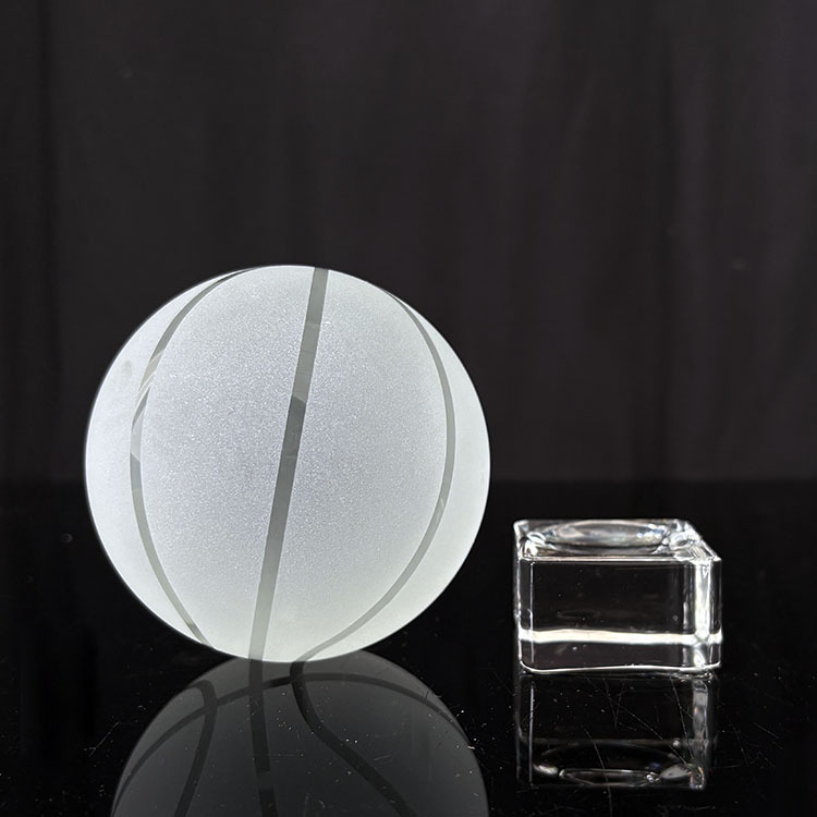 Optical Crystal Glass Basketball with Base Sports Events MH-Q0143
