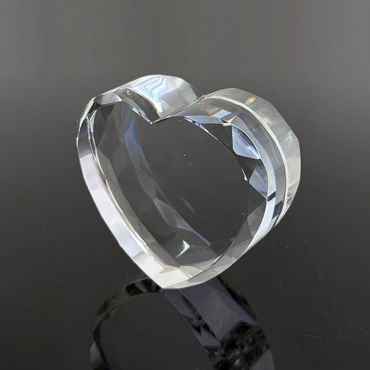 Blank Diamond Cut Crystal Heart Paperweight for 3d Laser or 2d Laser MH-F0637