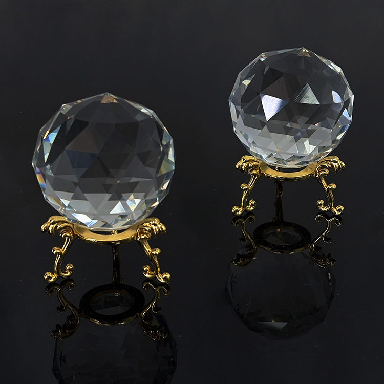 Faceted Crystal Ball Sphere with Gold Metal Stand MH-Q0292