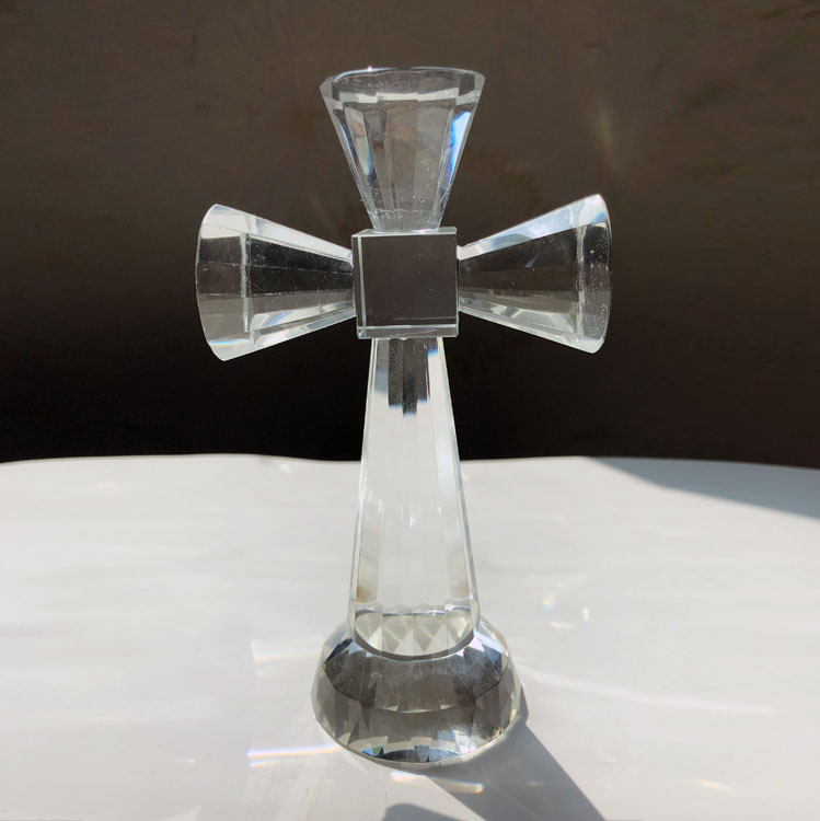 Clear Crystal Glass Standing Cross MH-15550
