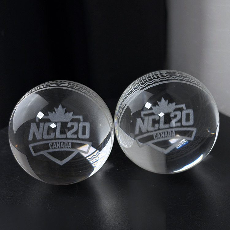 Personalized Crystal Glass Cricket Ball Paperweight Crystal MH-Q0294