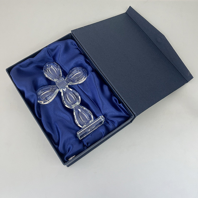 13.5x19cm Clear Crystal Glass Standing Cross MH-15557