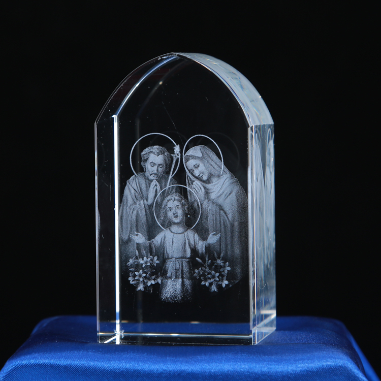 Wholesale Cheaper Products Statues Decoration Supplier Custom Glass Crystal Catholic Religious Items