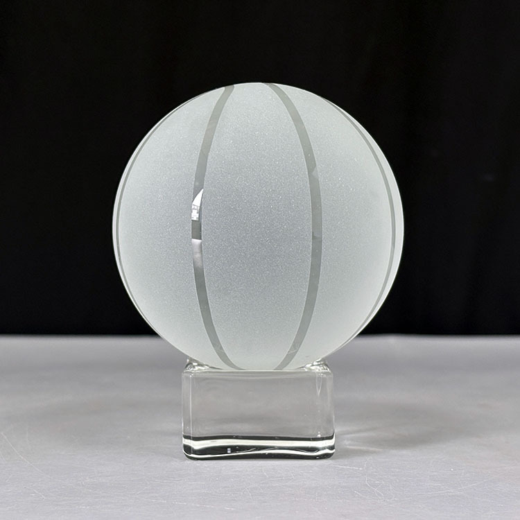 Optical Crystal Glass Basketball with Base Sports Events MH-Q0143