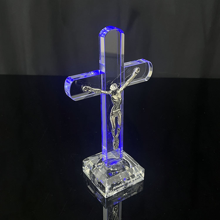 Metal Jesus Figurine on Crystal Crucifix Cross MH-15038