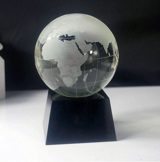 Glass World Crystal Globe on Black Pedestal Base MH-Q0230