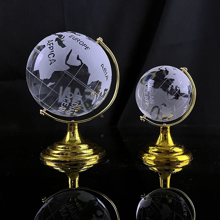 Crystal Globe with Continent Wording on Golden Metal Stand  MH-Q0236