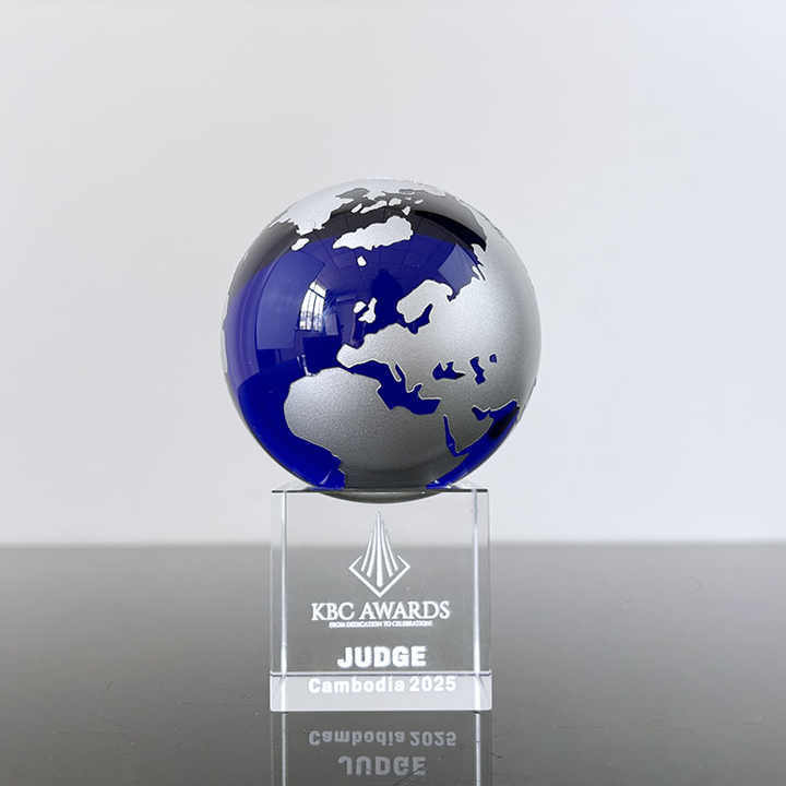 Blue Glass Crystal Glass Globe Paperweight MH-8138