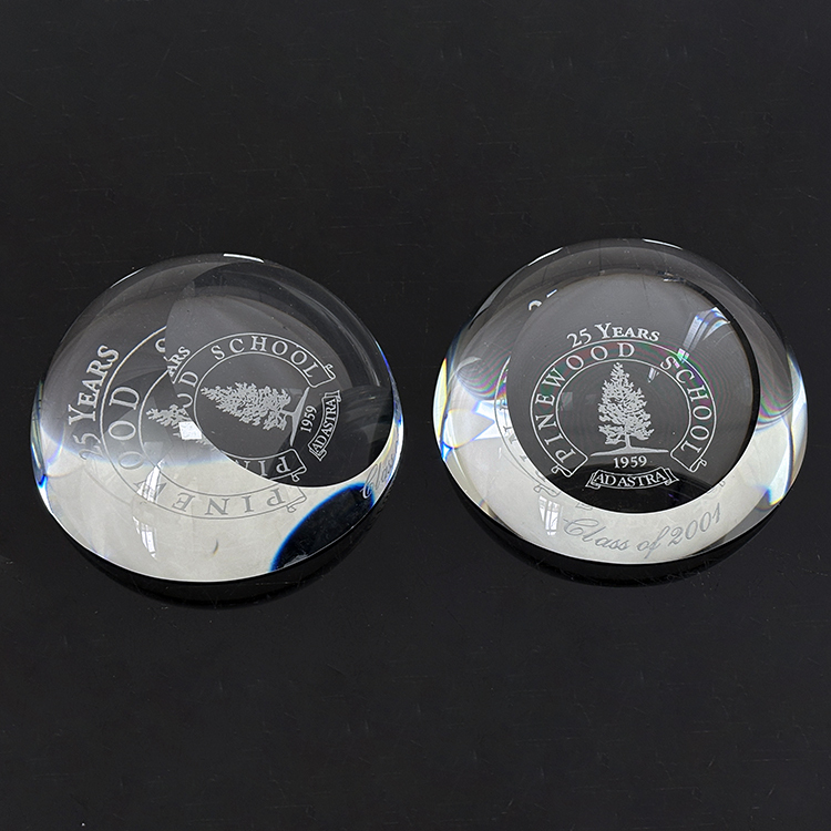 Slanted Crystal Magnifying Glass Dome Paperweight MH-F0615