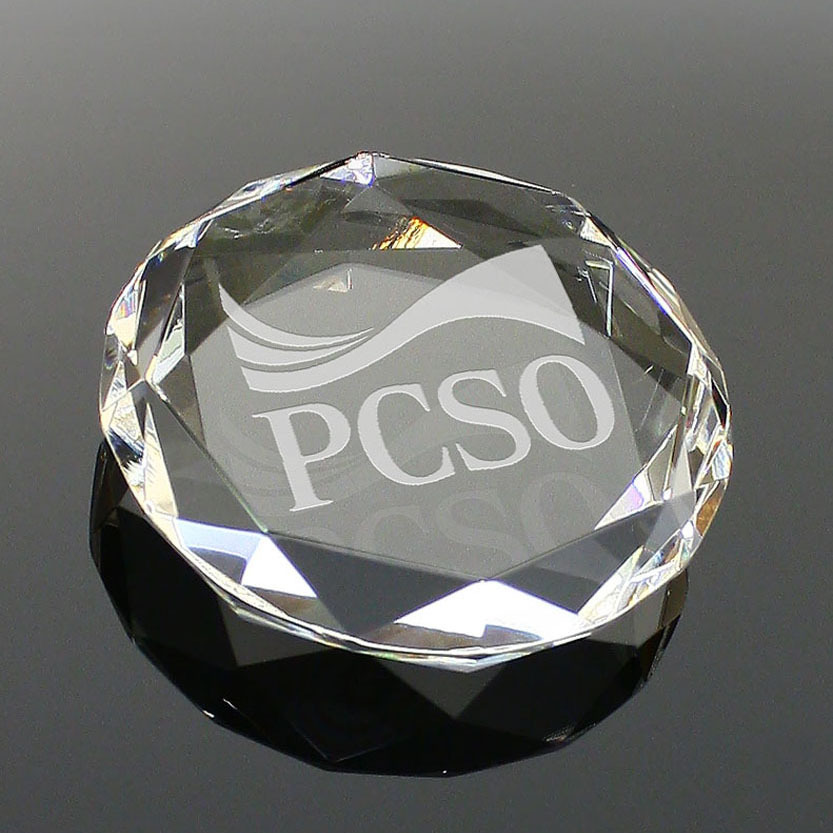 Laser Etched Diamond Cut Circle Glass Paperweight
