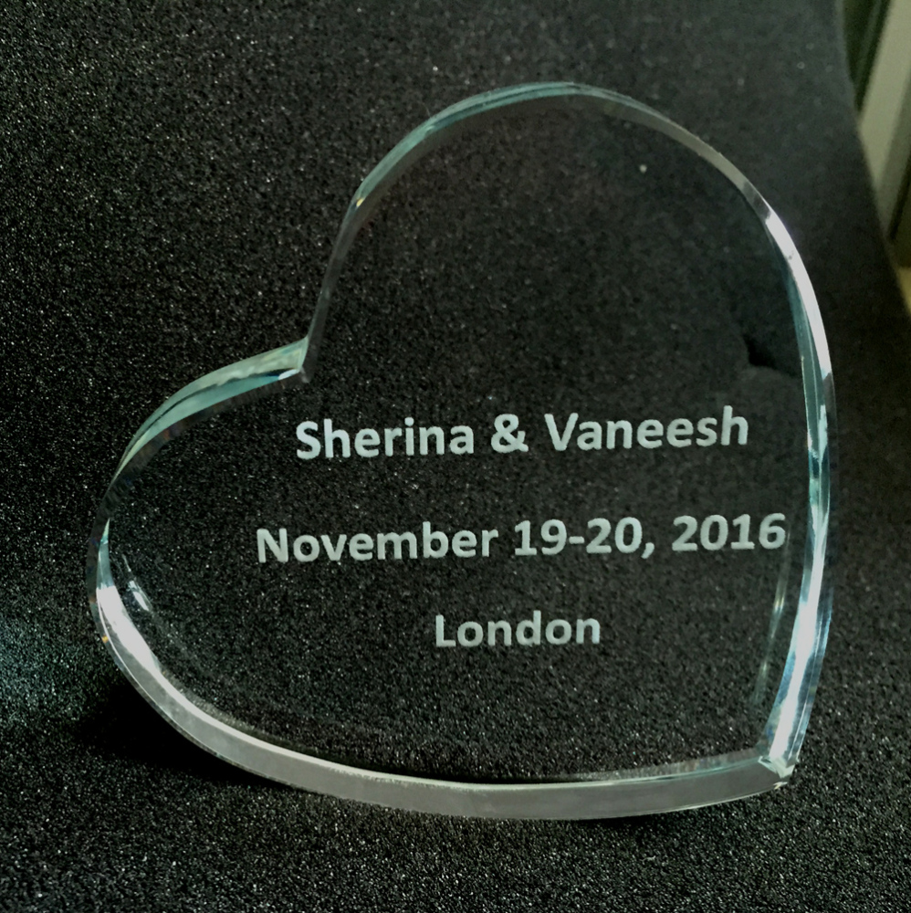 Personalized Heart Crystal Paperweight Engraved MH-F0402